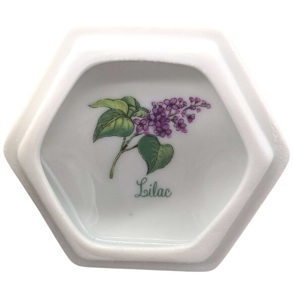 Vintage DAR 1981 Lilac Ceramic Porcelain Trinket Box Flowers of Colonial America - Picture 5 of 12